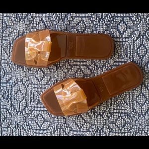 Zara Flat Low Heeled Crossed Sandals